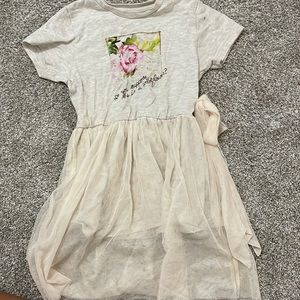 Joyfolie t shirt dress in cream.